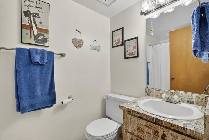 Downstairs full bath