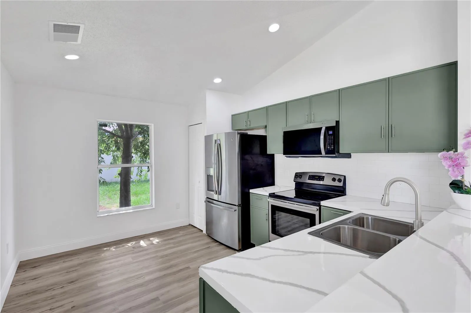 Breakfast Nook place