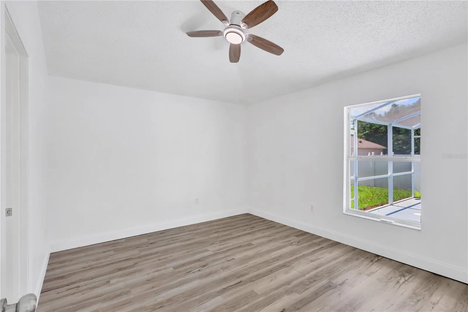 Spacious master bedroom