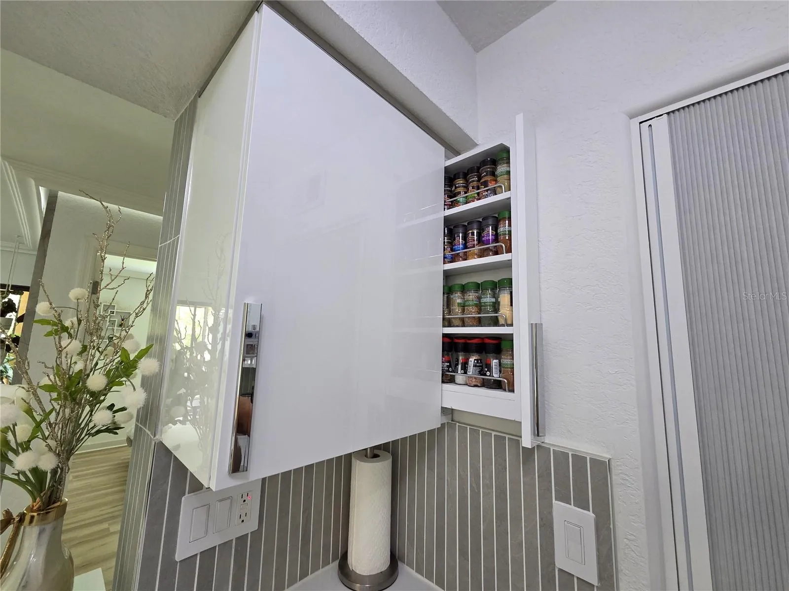 Custom spice storage