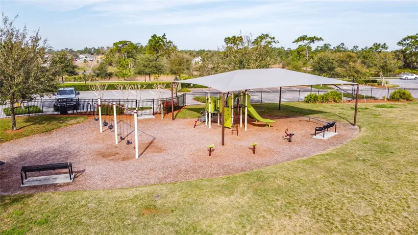 Victoria Commons Amenity Center
