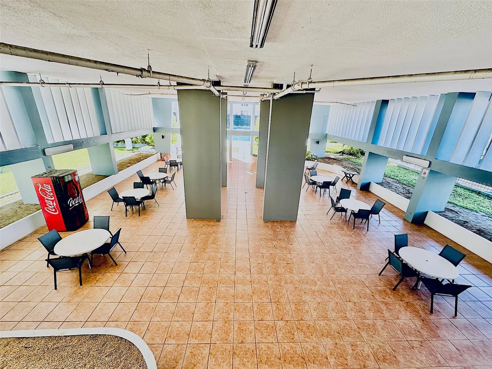 exterior terrace