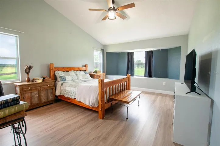 Master Bedroom - 1st angle