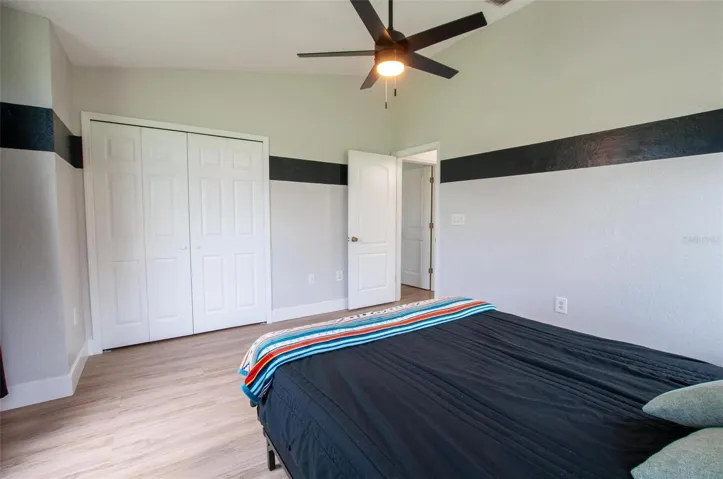 3rd bedroom - 2nd angle