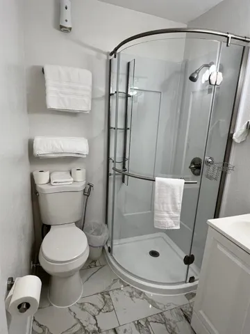 Bath In-Law Suite