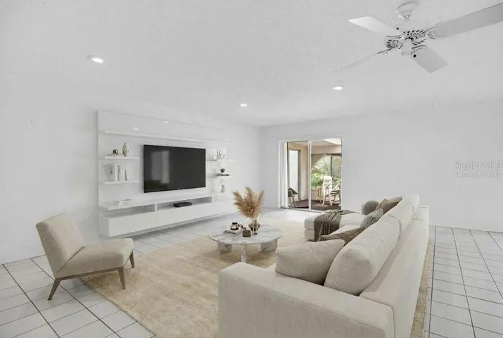 Virtually staged - Family Rm