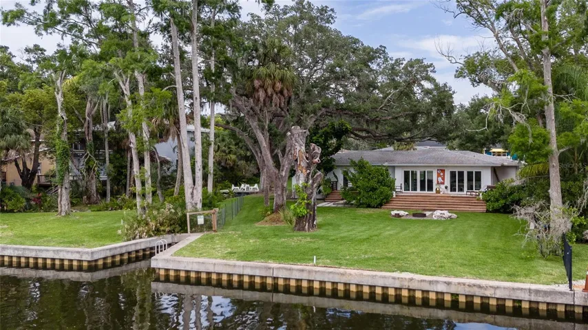 A welcoming sight from the river. Who says curb appeal is only for the street?