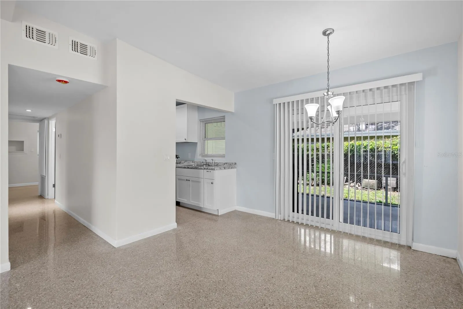 Dinning Room/Kitchen