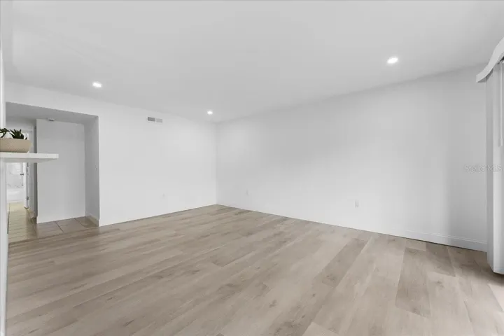 You feel that you can breathe in this space