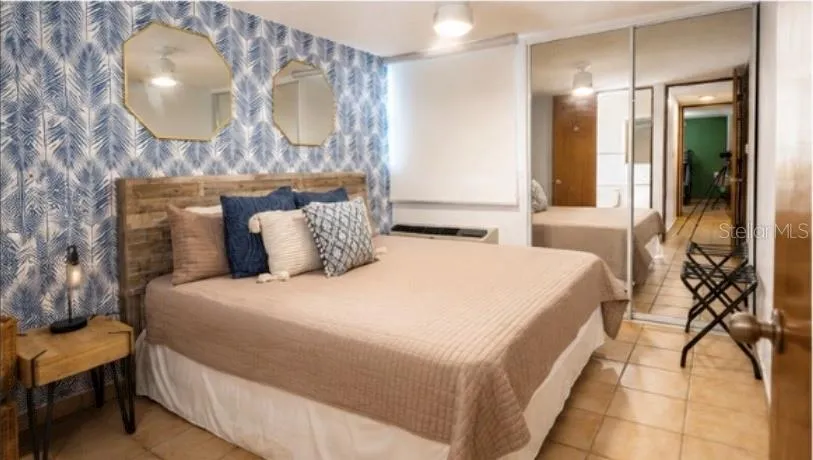 Room 1