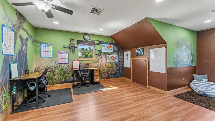 5th BR/Office/Home School Room/Workout