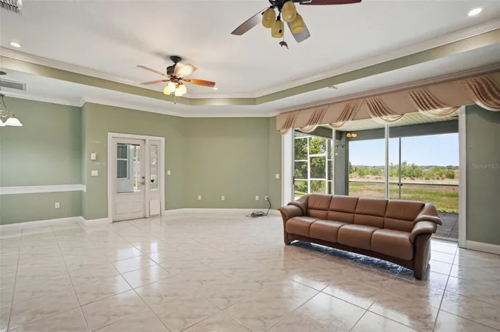 Large family room - open to the kitchen!
