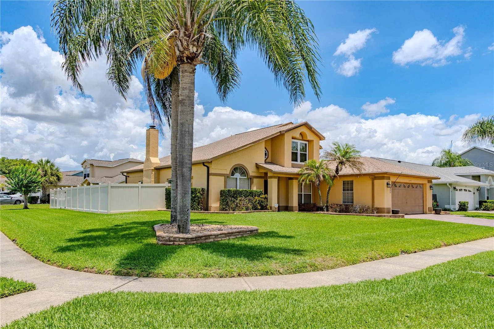 Spacious CORNER LOT BEAUTIFULLY HIGHLIGHTING ONE OF THE MOST BEAUTIFULLY MAINTAINED HOMES IN YOUR NEW NEIGHBOFHOOD!!!