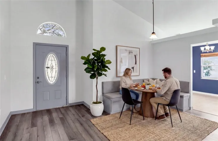 Virtual Foyer & Formal Dining Room