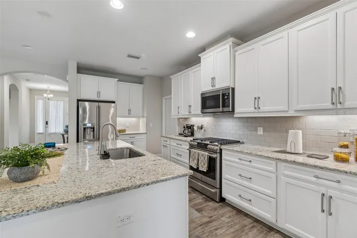 8' 5' kitchen island - premium cabinets - granite, undercabinet lightning, tile backsplash, natural gas