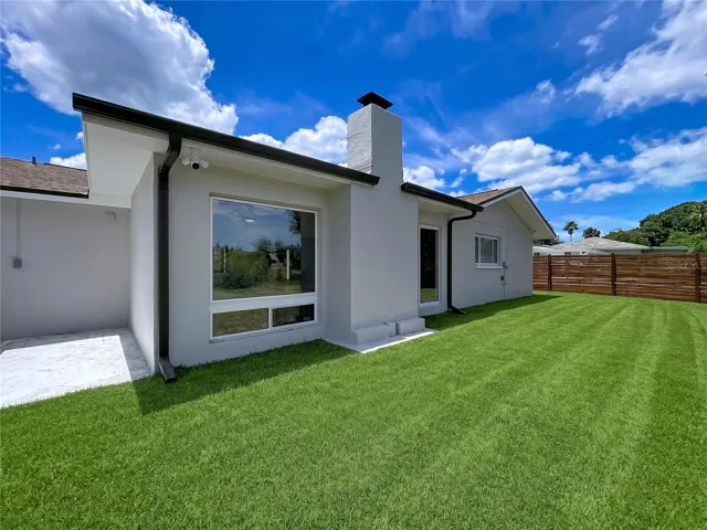 Yard has been digitally enhanced
