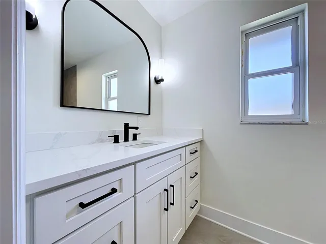 Primary Suite Bathroom