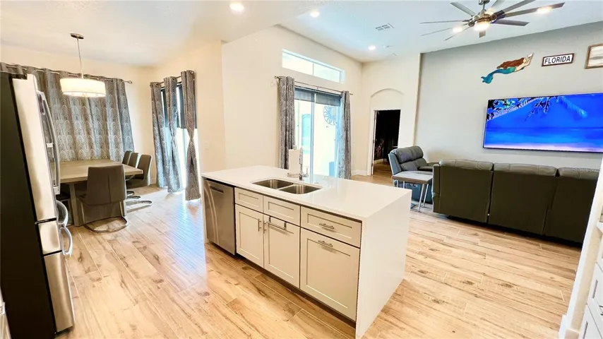 1170