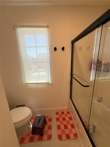 2nd floor bathroom