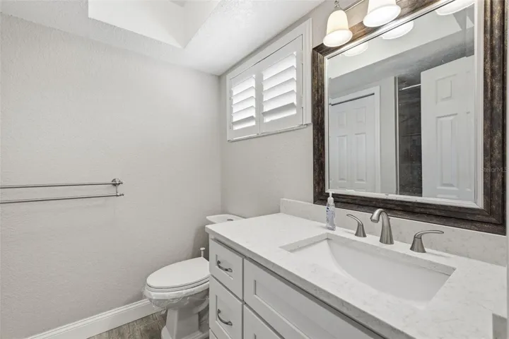 Ensuite Primary Bathroom