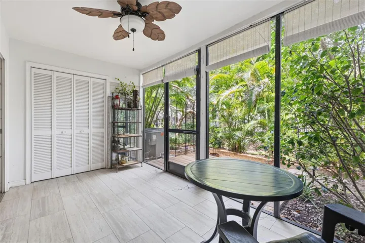 Lanai with Storage