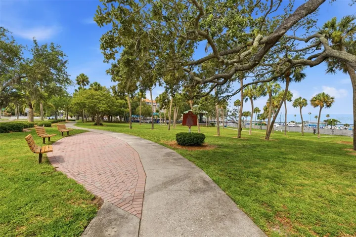 Edgewater Park / Playground