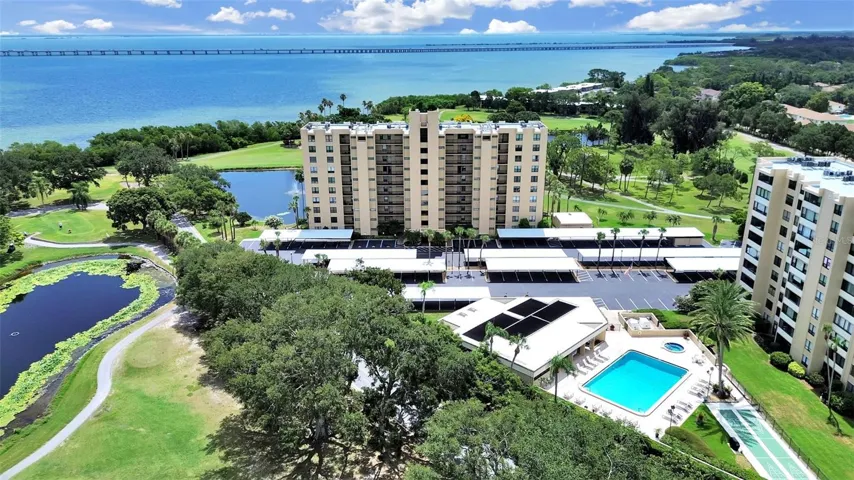 Welcome to 2620 Cove Cay Dr!