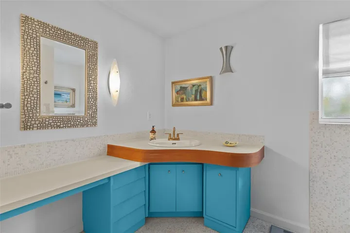 Second bathroom