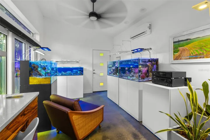 HURRICANE PROOF stand alone office/artist area
