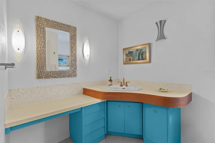 Second bathroom