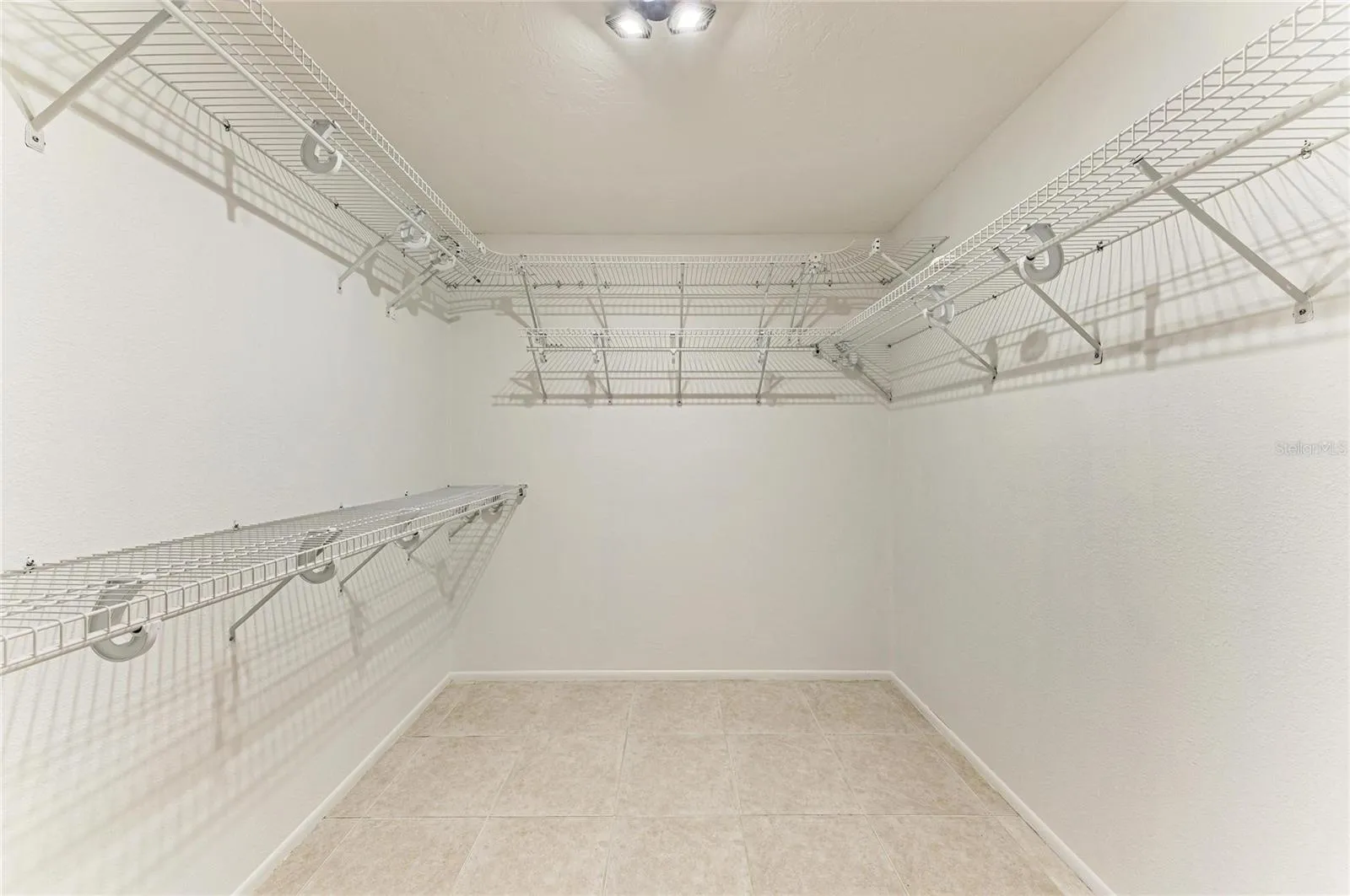 primary soaking tub with glamour closet