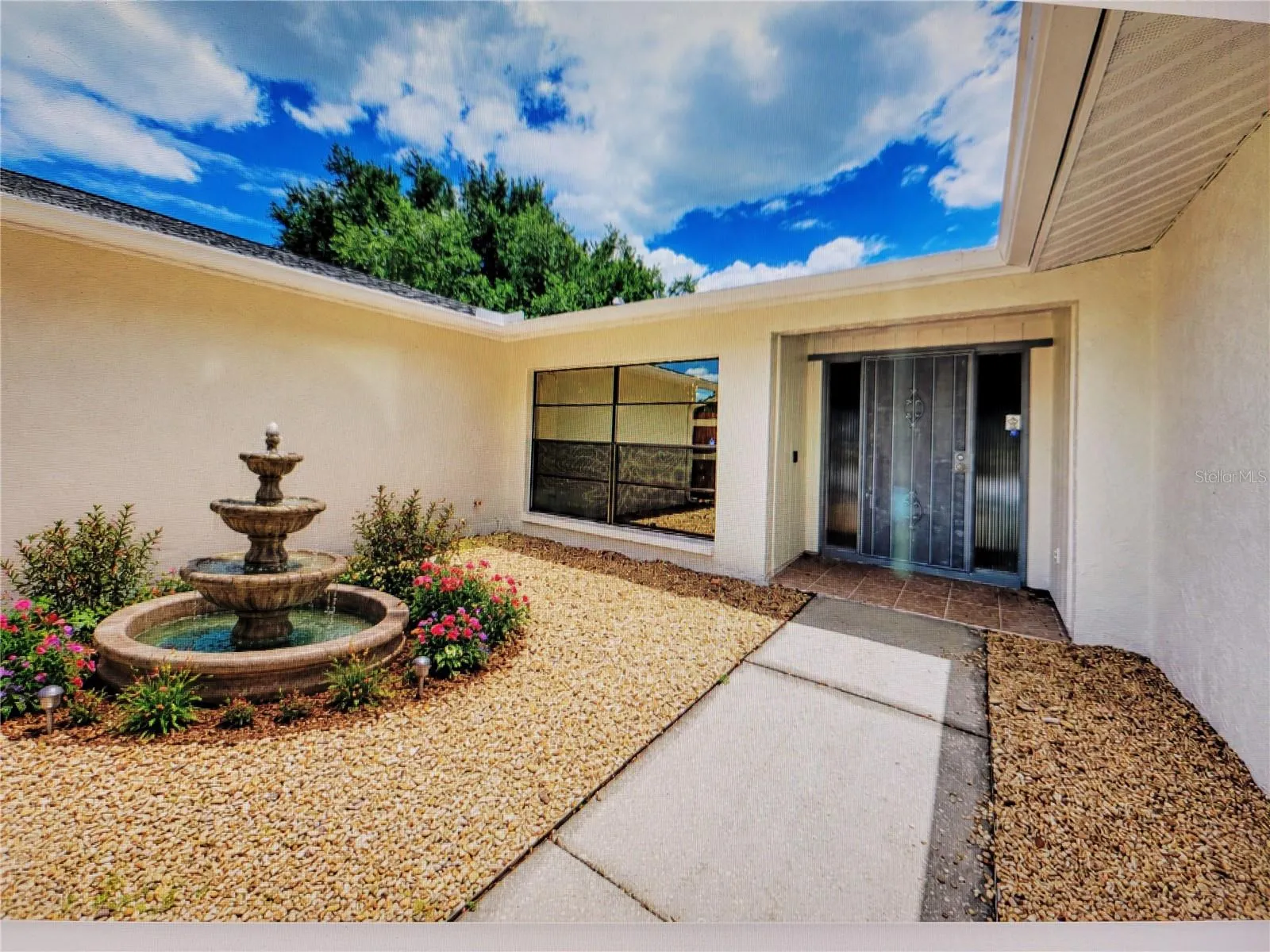 Entry garden - virtual rendering