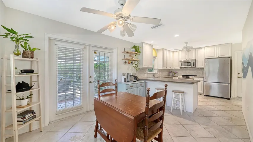 Kitchen and dining area