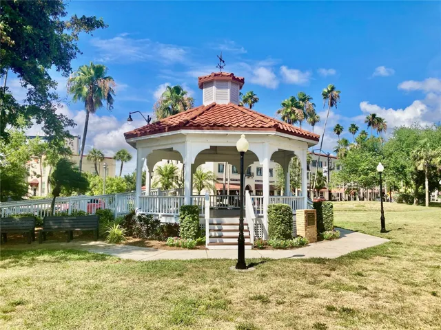 Venice Gazebo