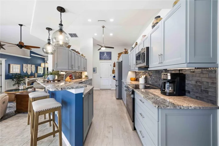 Breakfast bar