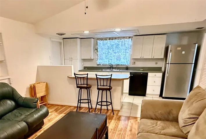 Plenty of counter space for all your families needs.