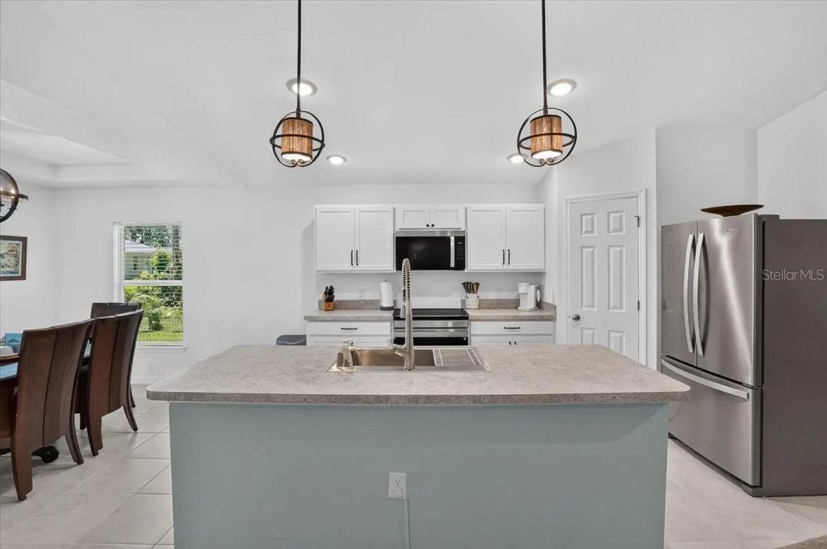 breakfast bar for extra seating