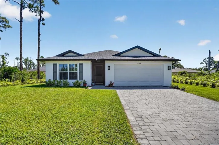 Front w/ 2 car garage