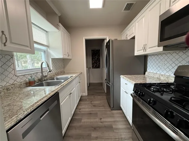 GALLEY KITCHEN UTILITY ROOM