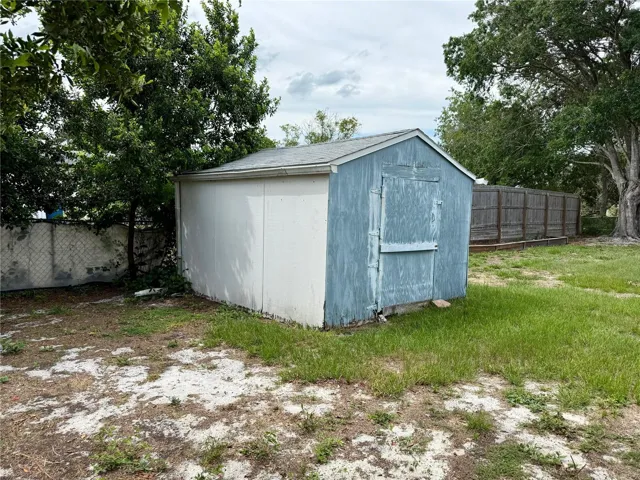 shed