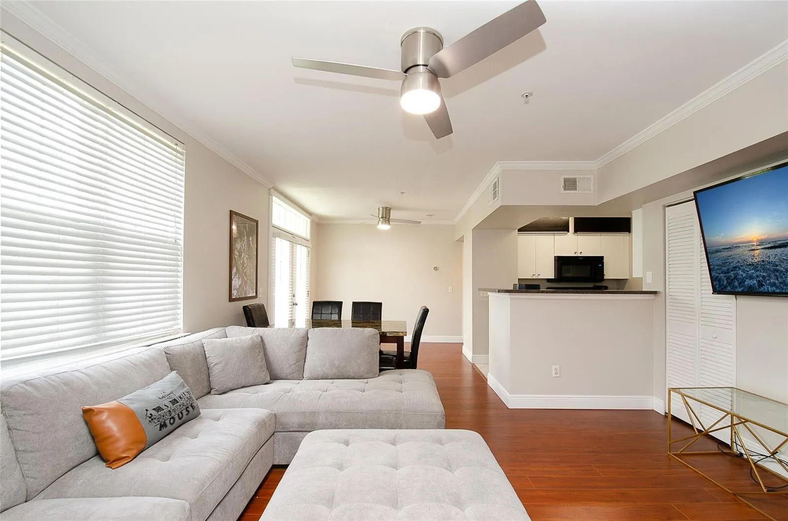 Laminate flooring