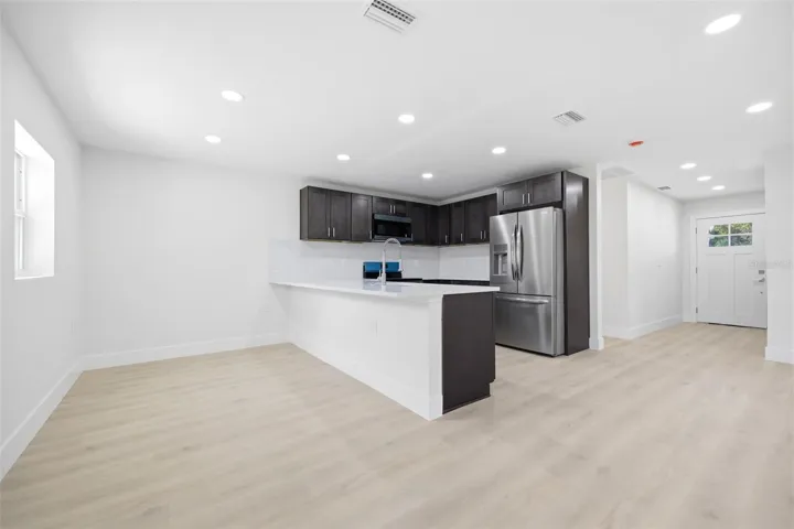 Breakfast Nook/Kitchen
