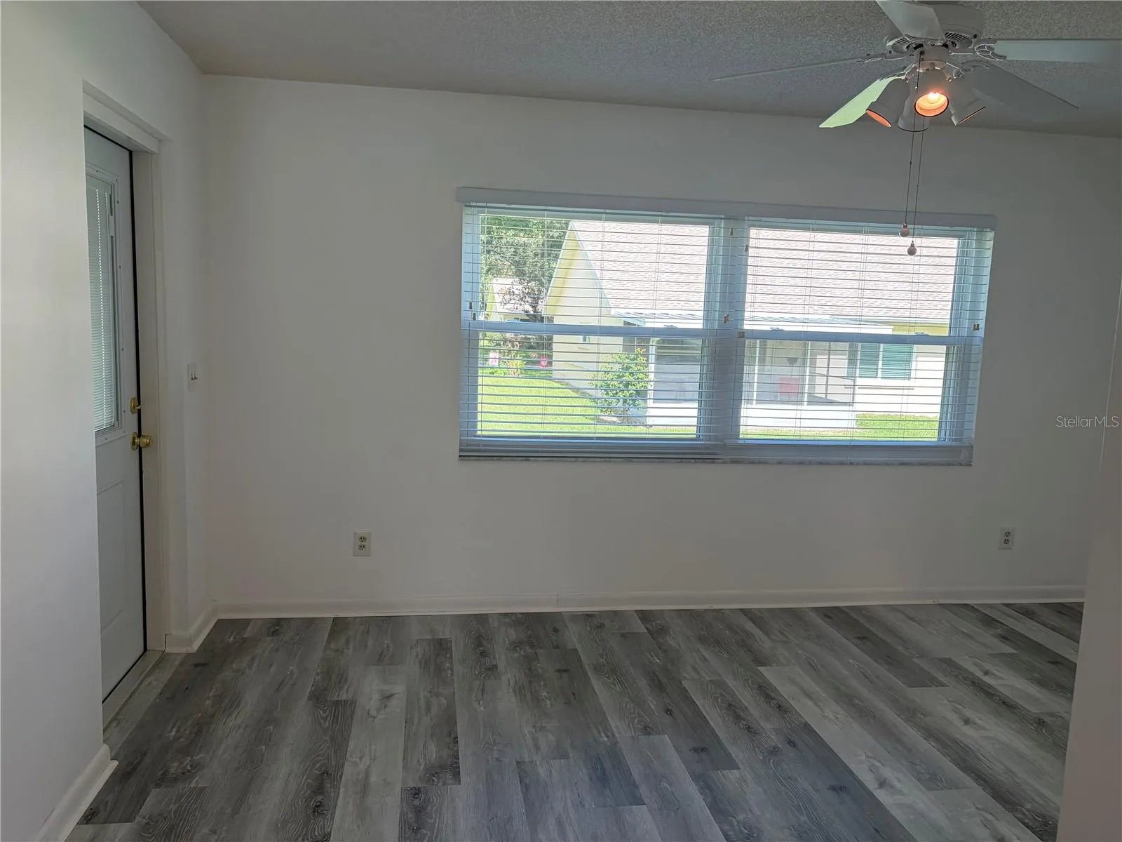 Great multi-purpose room in the back.