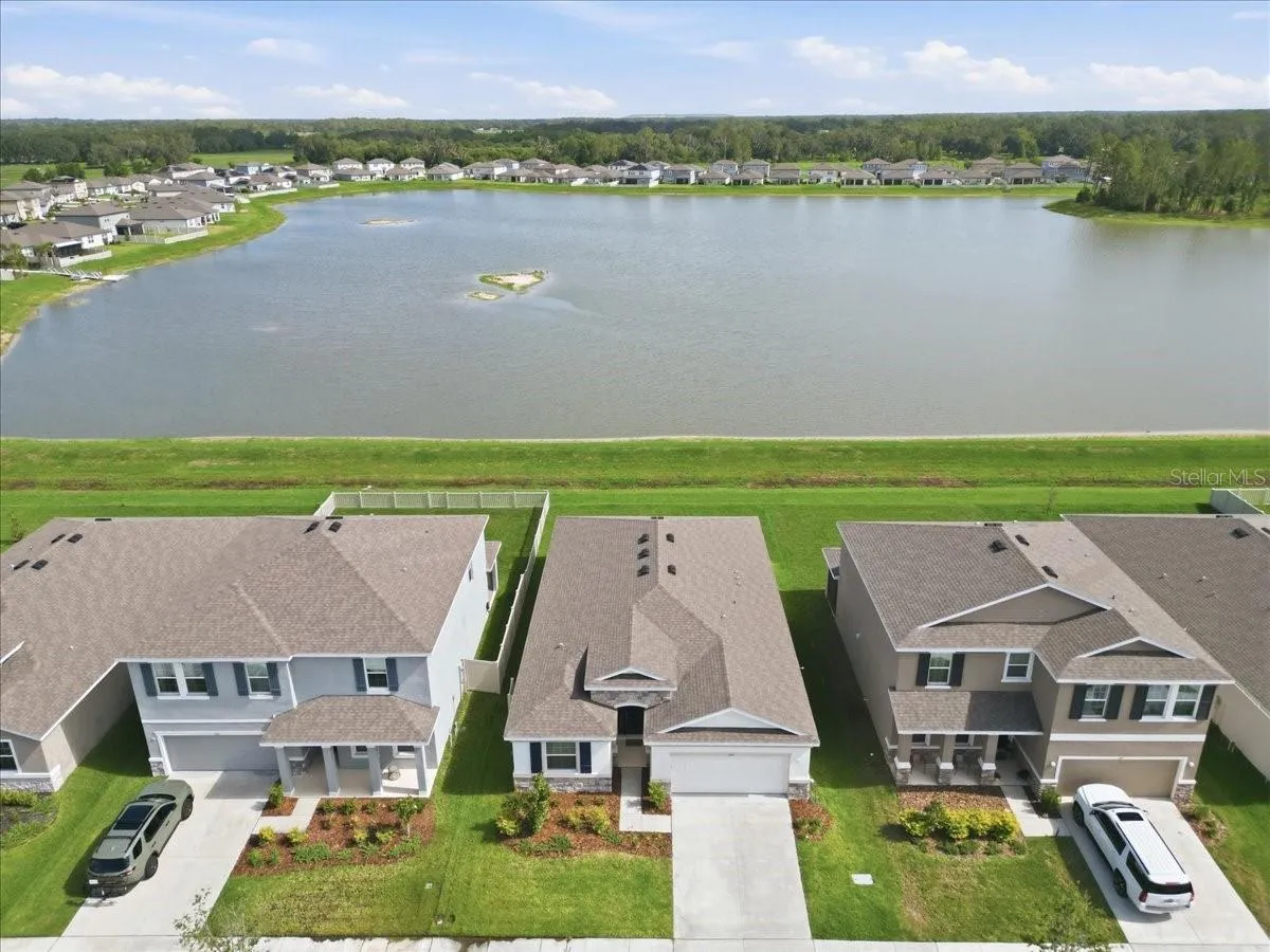 1413 Tropical Oasis Ave, Plant City, Florida 33565 — photo 31