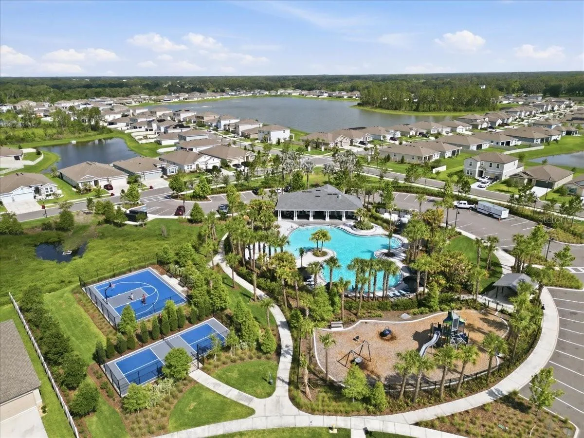 1413 Tropical Oasis Ave, Plant City, Florida 33565 — photo 35