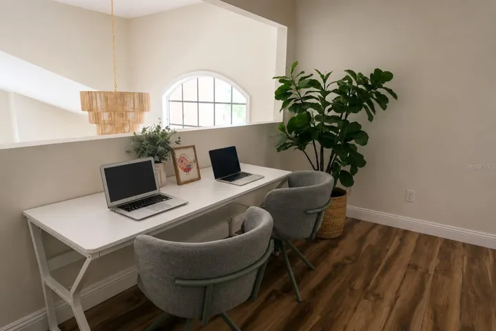upstairs loft/landing