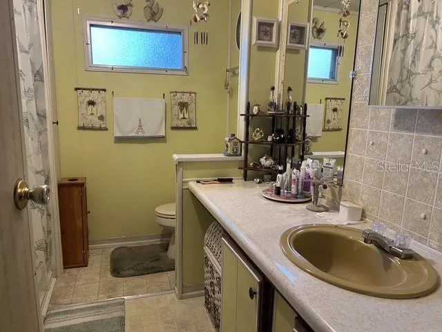 1170
