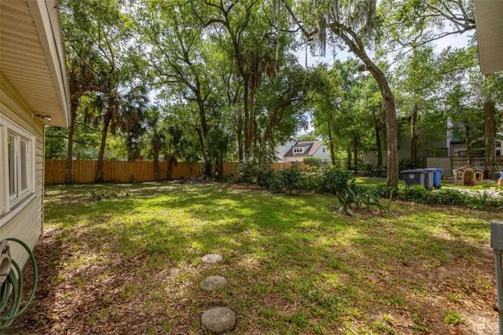 Overzied yard