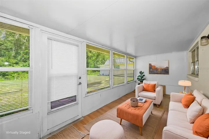 Florida Room Virtually Staged