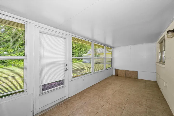 Florida Room - Access to Backyard